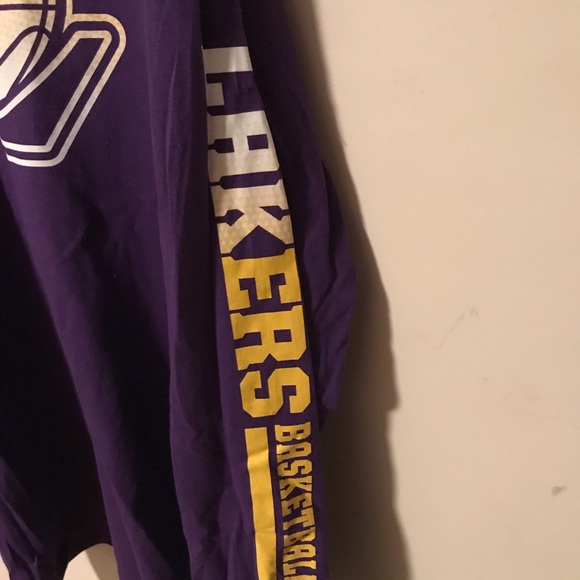 Men’s L.A Lakers long sleeve shirt NWT - Picture 3 of 4